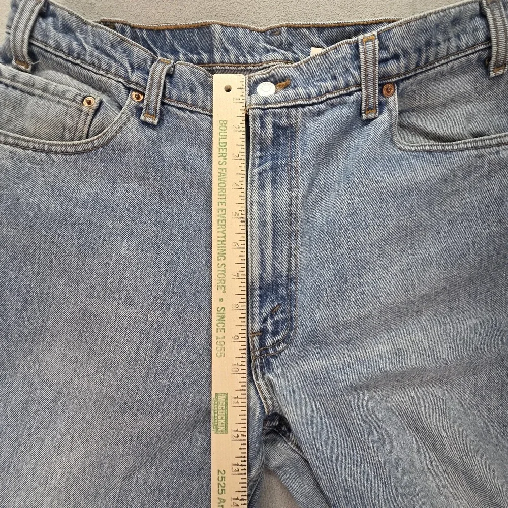 Levis 560 Jeans Mens Light Wash Blue Denim Relaxed Tapered Zip Fly‎ Fits 33x31